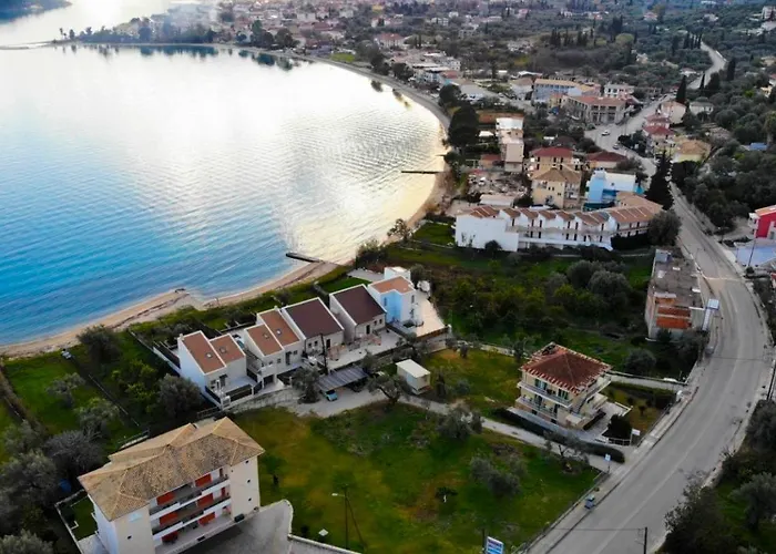 Venias Place *